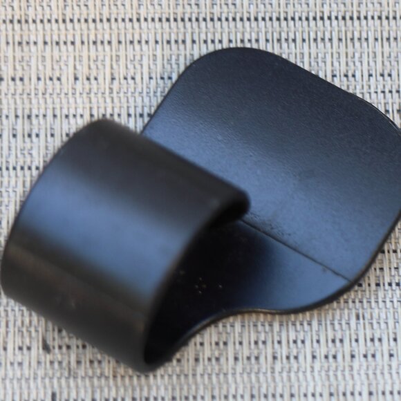 Throttle holder - Picture 2 of 2